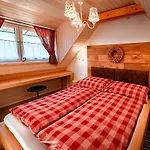 Chalets Dedinky *