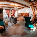 Chalets Dedinky * Dedinky