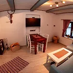 Chalets Dedinky Apartment Dedinky
