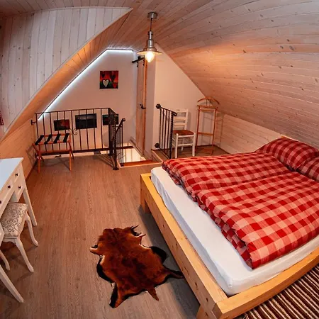Chalets Dedinky * Dedinky