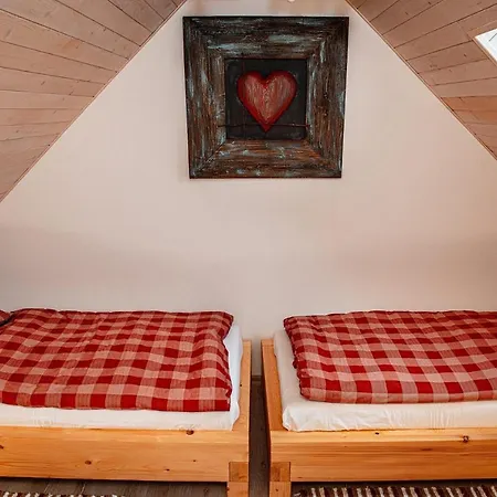 Apartman Chalets Dedinky
